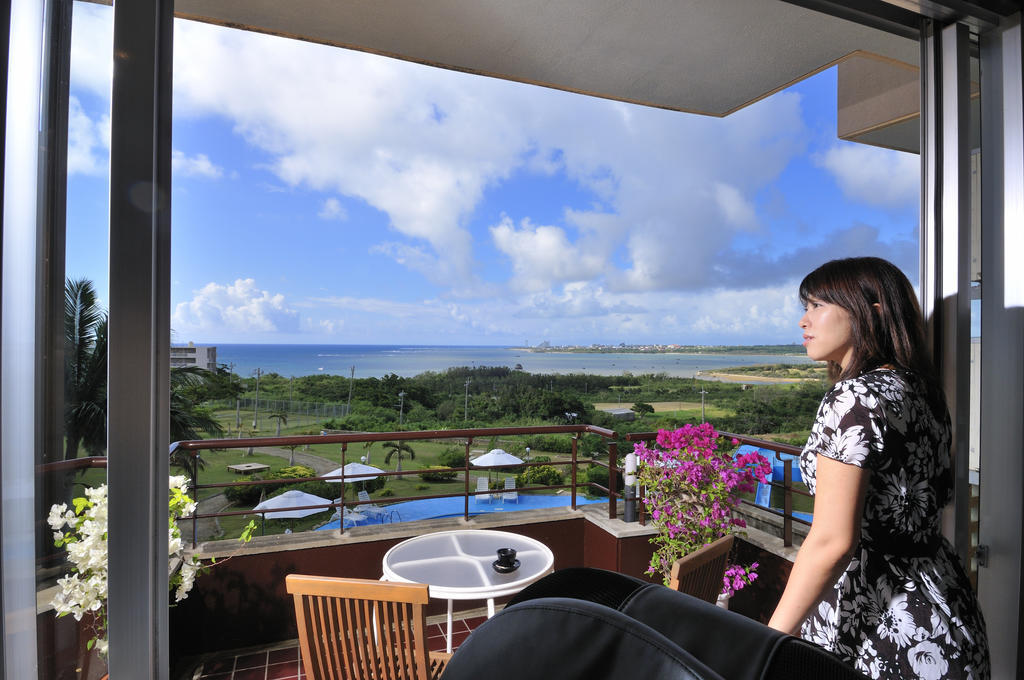 Hotel Exes Ishigaki à Ishigaki  Extérieur photo