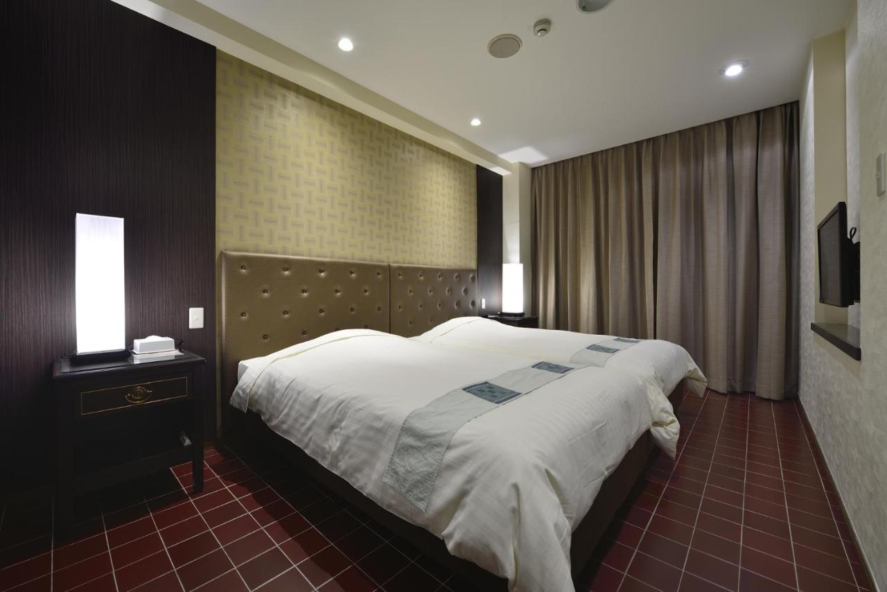 Hotel Exes Ishigaki à Ishigaki  Extérieur photo