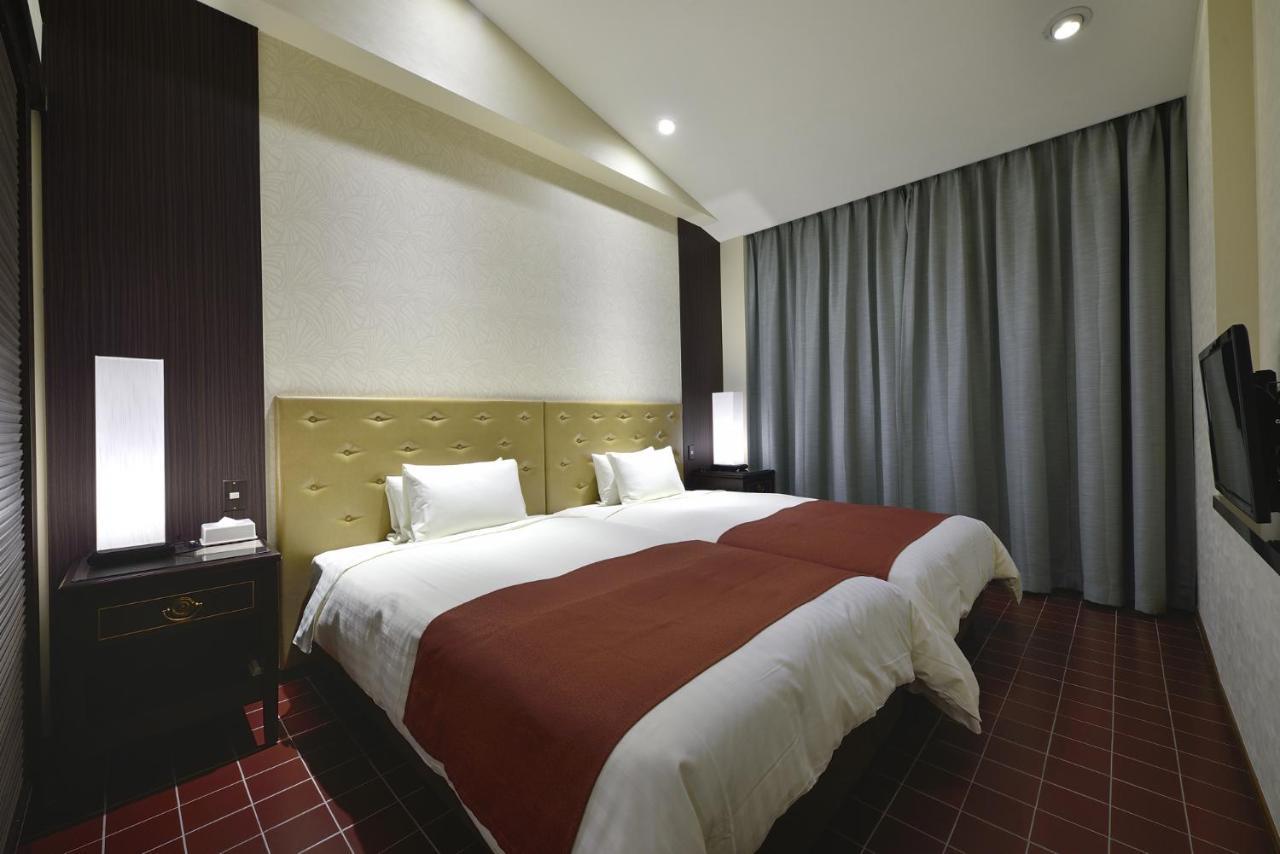 Hotel Exes Ishigaki à Ishigaki  Extérieur photo