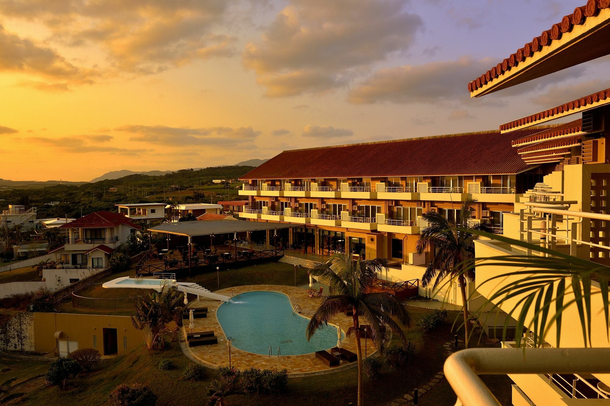 Hotel Exes Ishigaki à Ishigaki  Extérieur photo